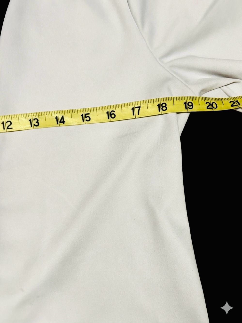 Newsprint Graphic Midi Duster/Summer Layering | Medium - Picture 4 of 9